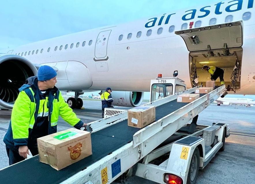 Air Astana бесплатно перевезла 75 тонн гуманитарного груза