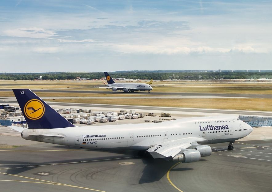 Lufthansa теряет 500 000 евро на каждом рейсе Франкфурт-Пекин