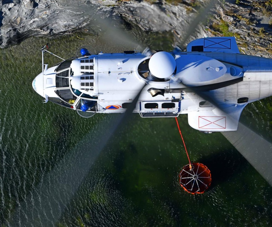 Власти Греции закупят вертолёты Airbus H215 для борьбы с пожарами