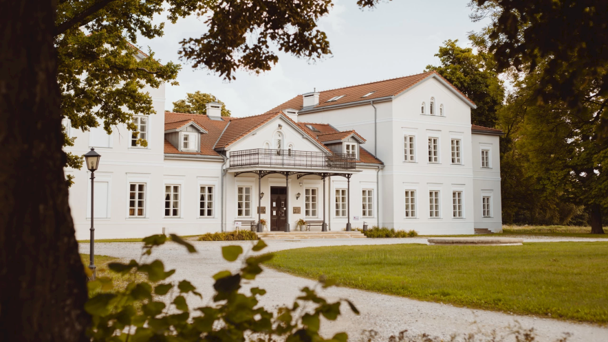 Забеременейте в этой сети отелей — и получите вечеринку в подарок