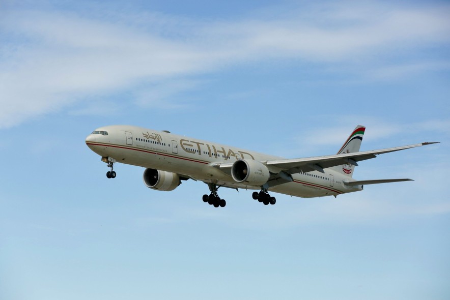 Etihad откроет три еженедельных рейса в Афганистан с декабря 2025 года