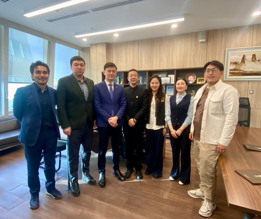 Kazakh Tourism Қытайдың "Jiangsu Soho Culture" компаниясымен келіссөздер өткізді