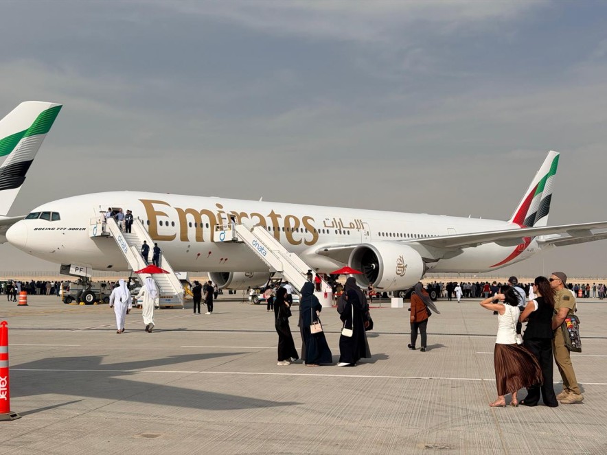 Emirates подключает Starlink: бесплатный интернет на всём флоте