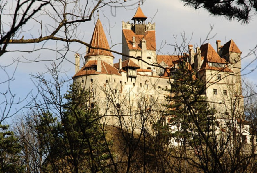 10 самых дешевых направлений в Европе для путешествий