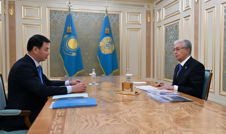 Аким Алматы представил Президенту проект объединения горных курортов «Шымбулак» и «Ой-Карагай» через «Медео»