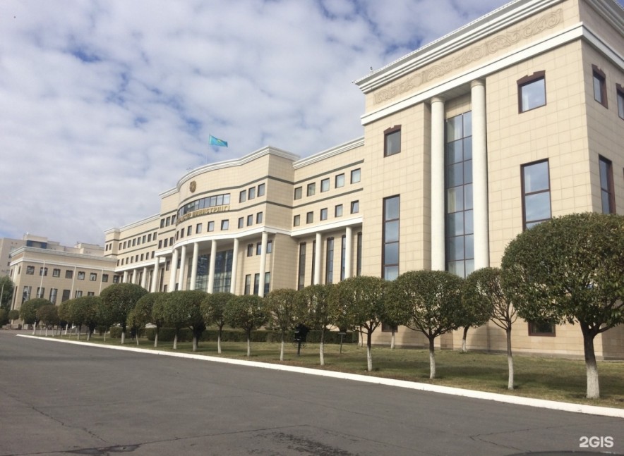 МИД РК сообщил о пропаже казахстанца после пожара на заводе в Южной Корее