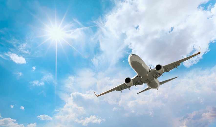 IATA фиксирует рекордный спрос на грузовые авиаперевозки и рост пассажирских перелетов на фоне дефицита вместимости   