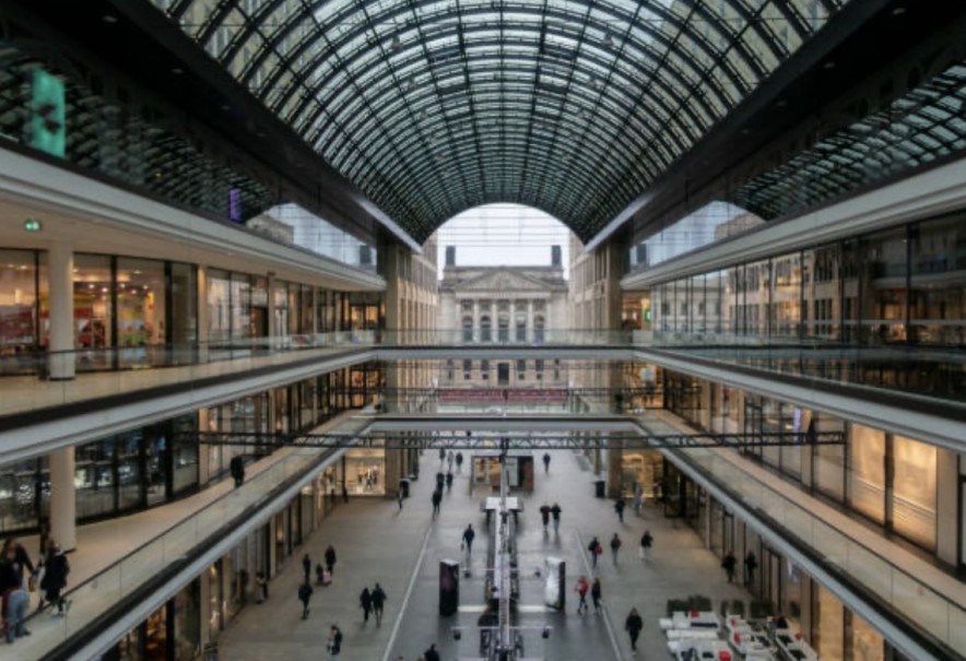 Непогода нарушила работу аэропорта Берлина