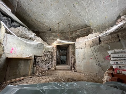 Античный Кёльн под ногами туристов: при строительстве музея обнаружены редкие римские артефакты