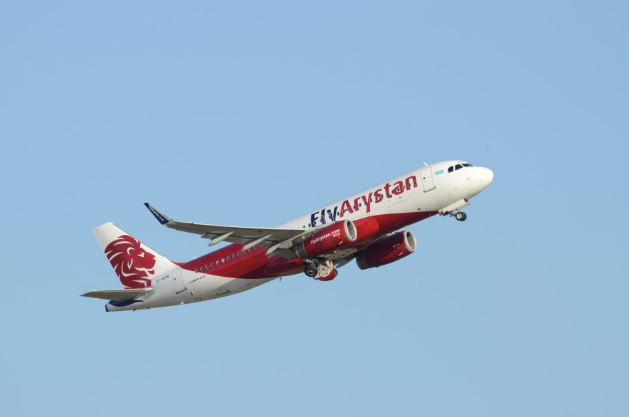 Лоукостер FlyArystan продлил полётную программу в Грузию
