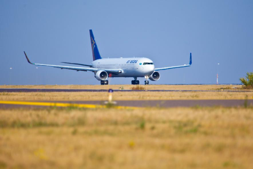 Таяу Шығыстағы жағдайға байланысты Иранға рейстер тоқтады