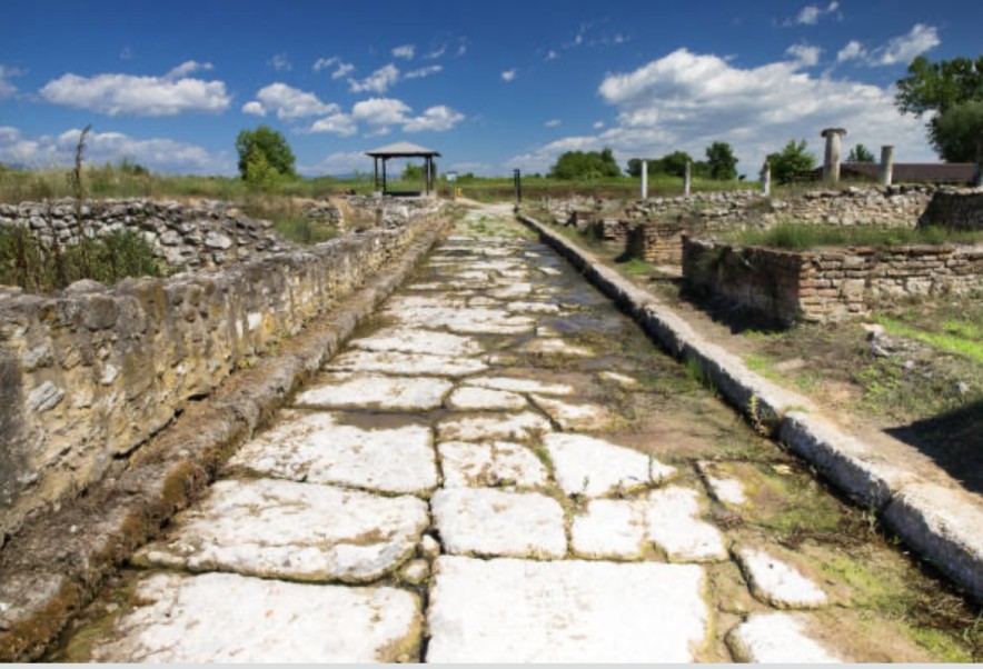 У Аппиевой дороги обнаружен античный город с театром и форумом
