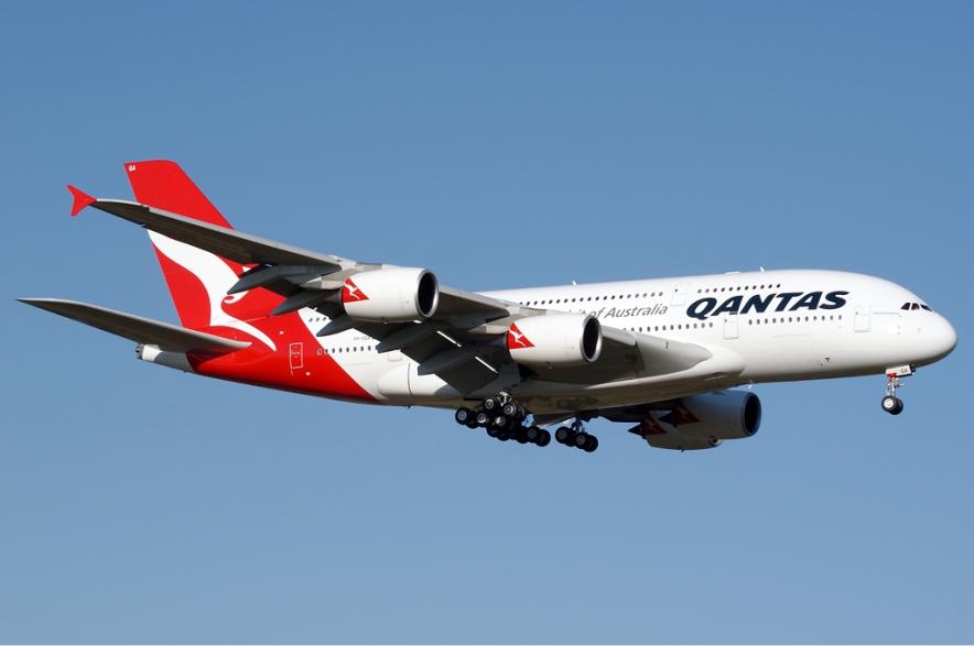 Airbus A380 Qantas летал с пропавшим инструментом в двигателе