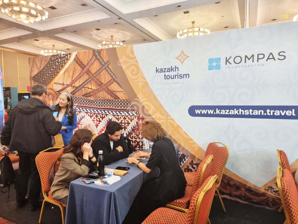 Kazakh Tourism отмечен престижной наградой Uzakrota Travel Awards 