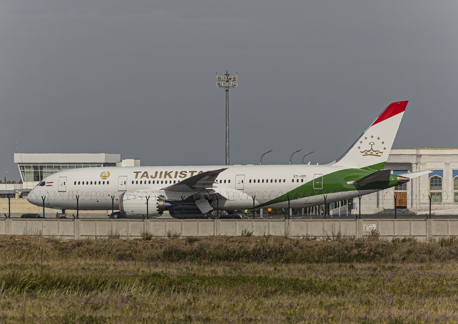 самолёт Таджикистан аэропорт Астана