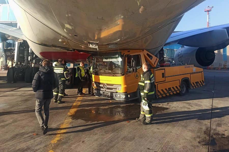 авария Домодедово A380