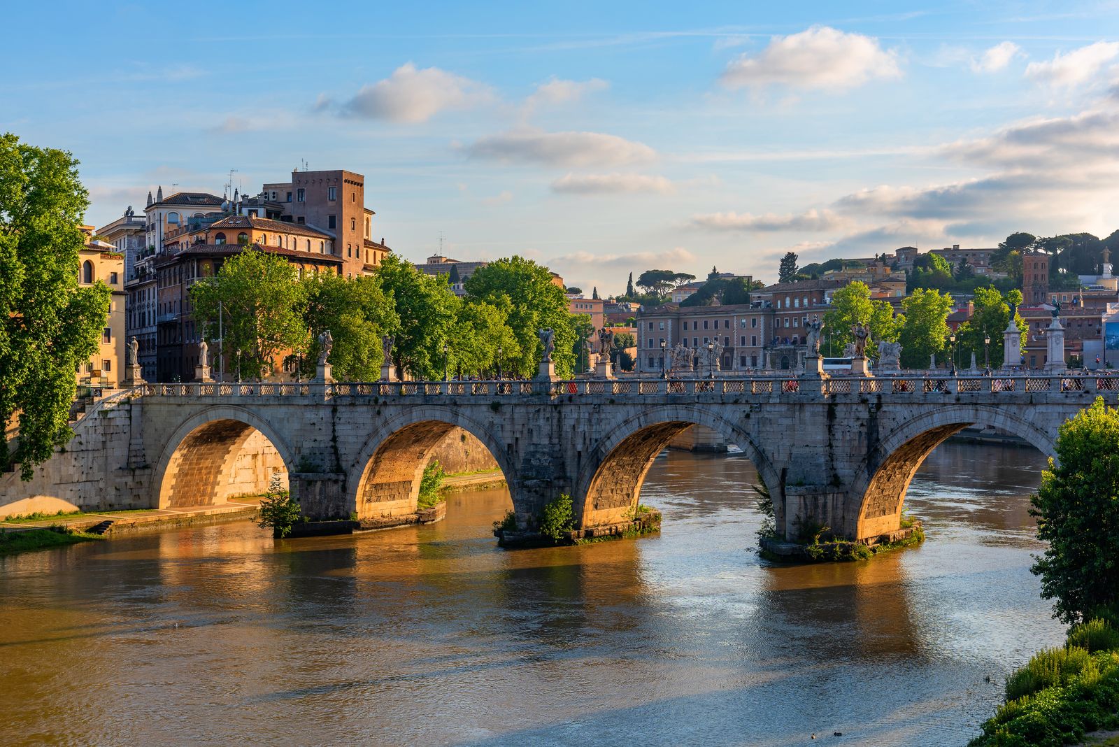 Диванда бұл керемет секс